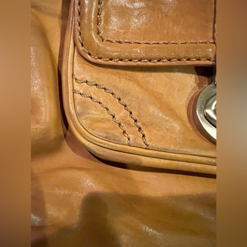 Francesco Biasia Leather Shoulder Bag - Picture 13 of 15